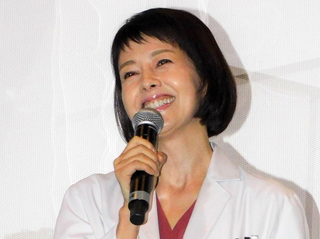 産経ビジュアル,沢口靖子